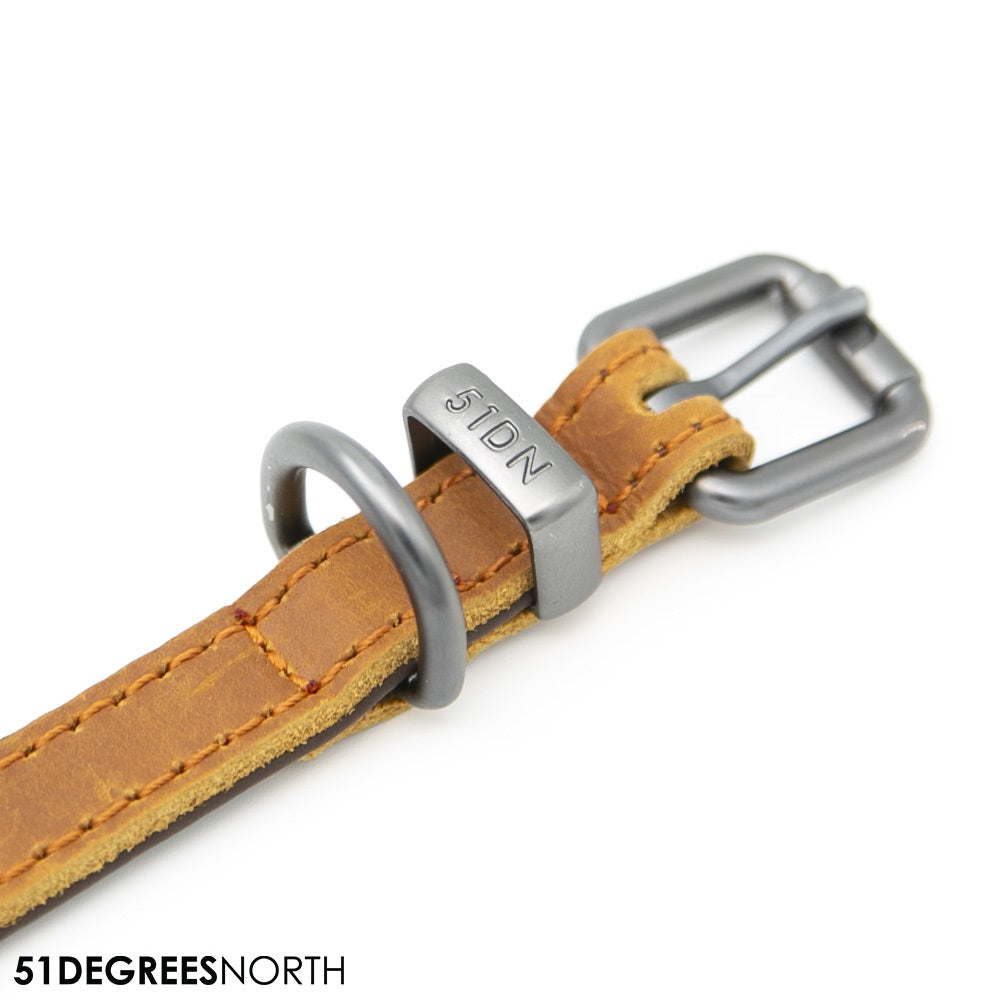 Halsband Milano Classic – 51 Degrees North – Cognac